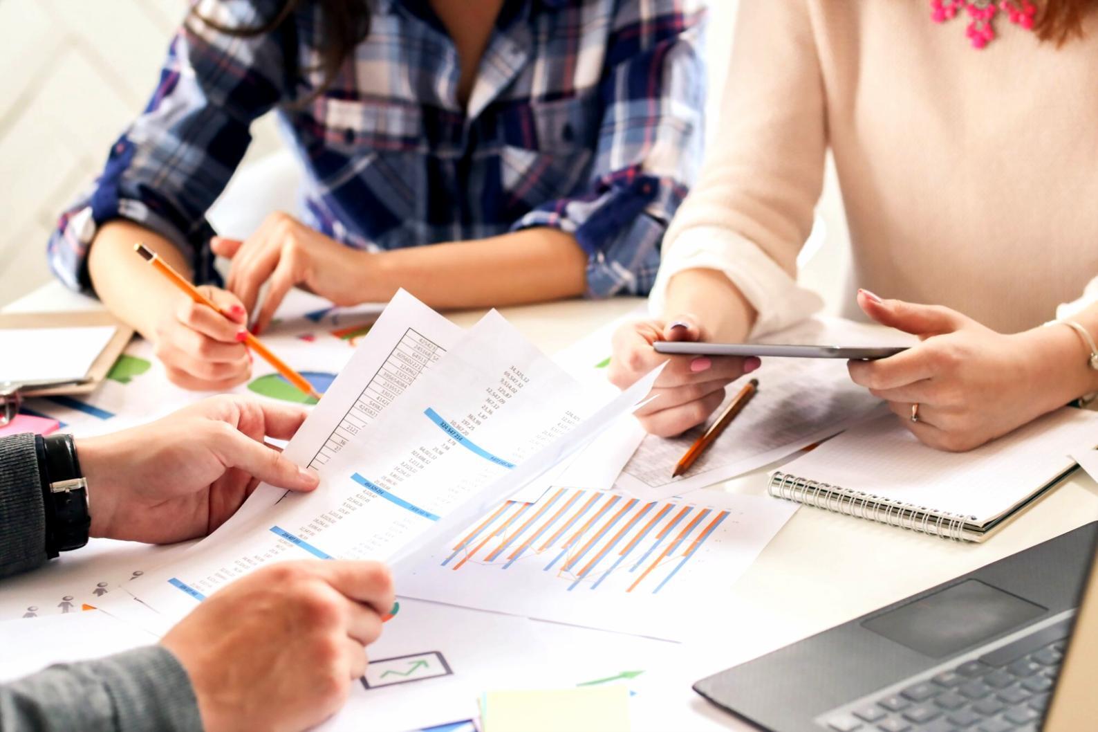 Environnement de formation et outils d'analyse financière